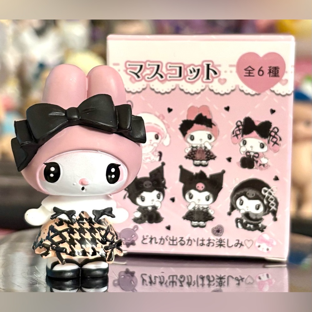 Sanrio My Melody x Kuromi Pink Glam Moonlit Night Mini Collectible Art Figure